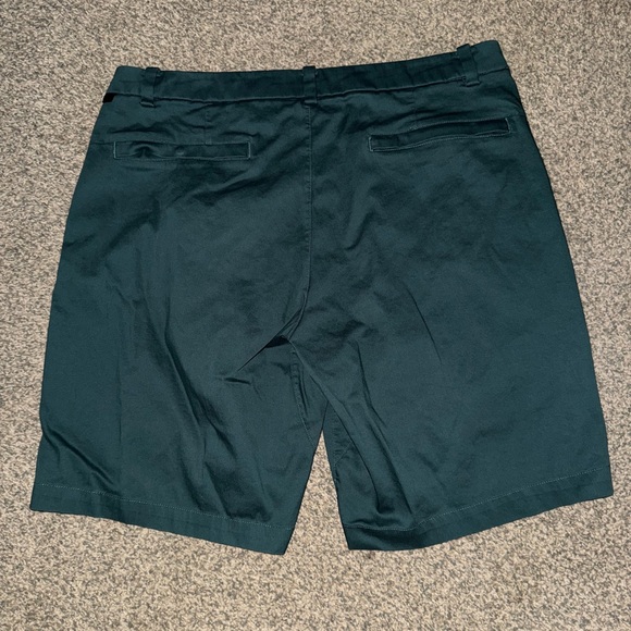 Lululemon Commission 9” Shorts - Picture 3 of 15